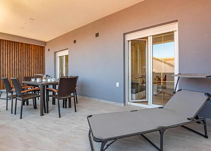 شقة 1 Bedroom Awesome In *