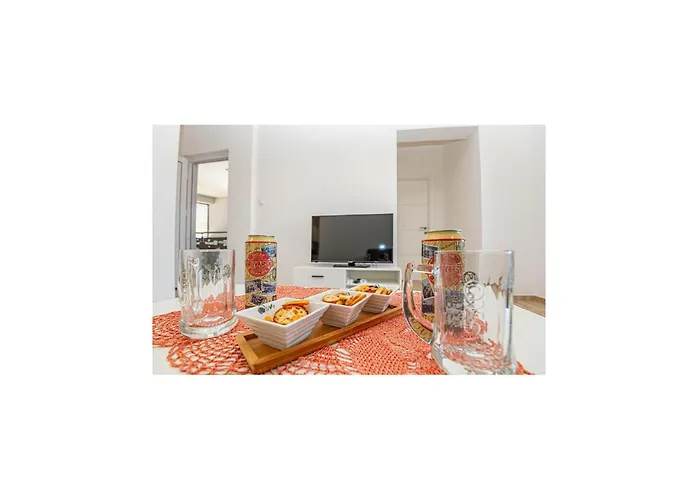 1 Bedroom Awesome In شقة بروداريكا